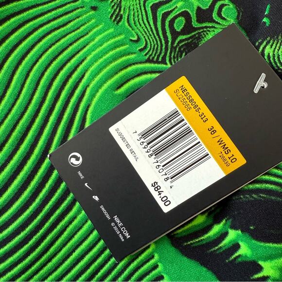 NWT Nike Women’s one piece swimsuit neon green black size 10 - Picture 3 of 7